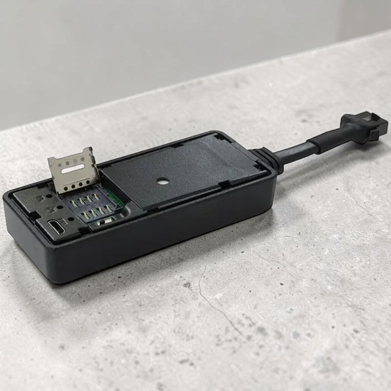 Rastreador GPS J16 4G para Vehículos